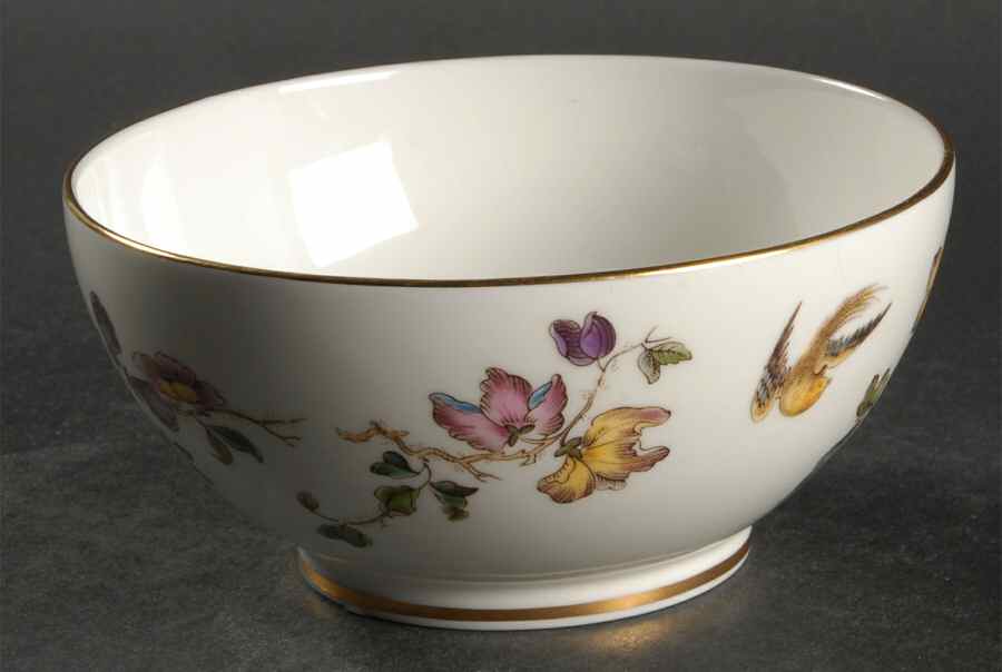 Swallow (No Design Edge, Gold Trim) Cranberry Bowl by Wedgwood-1