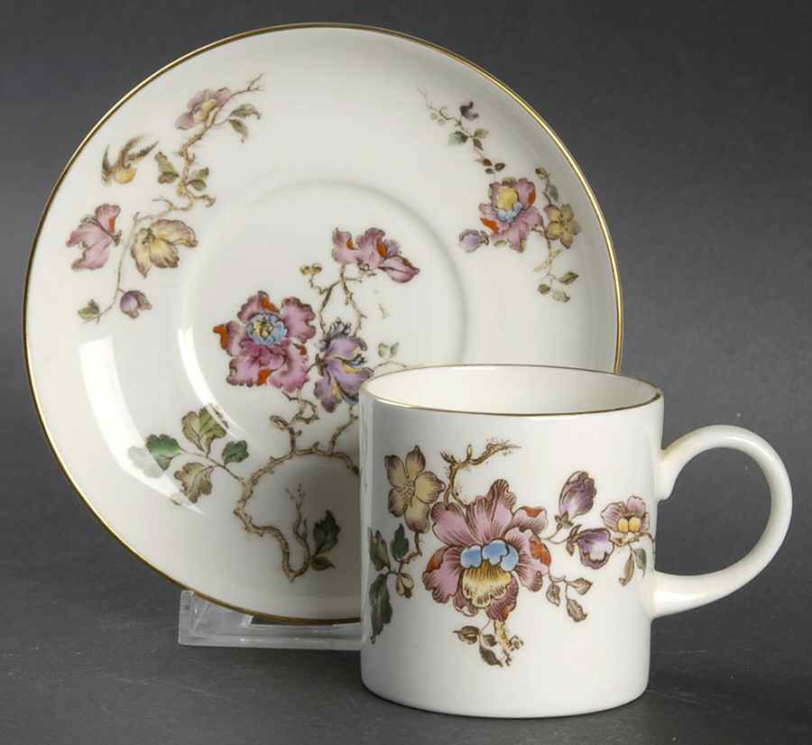 Swallow (No Design Edge, Gold Trim) Can Shape Demitasse Cup and Saucer Set by Wedgwood-1