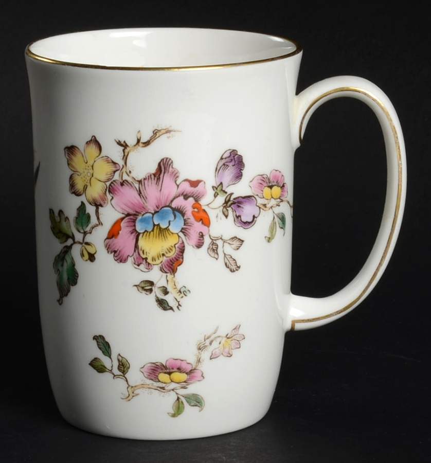 Swallow (No Design Edge, Gold Trim) Mug by Wedgwood-1