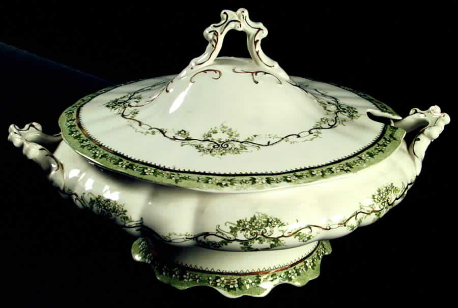 Ideal Tureen &  Lid by Wedgwood-1