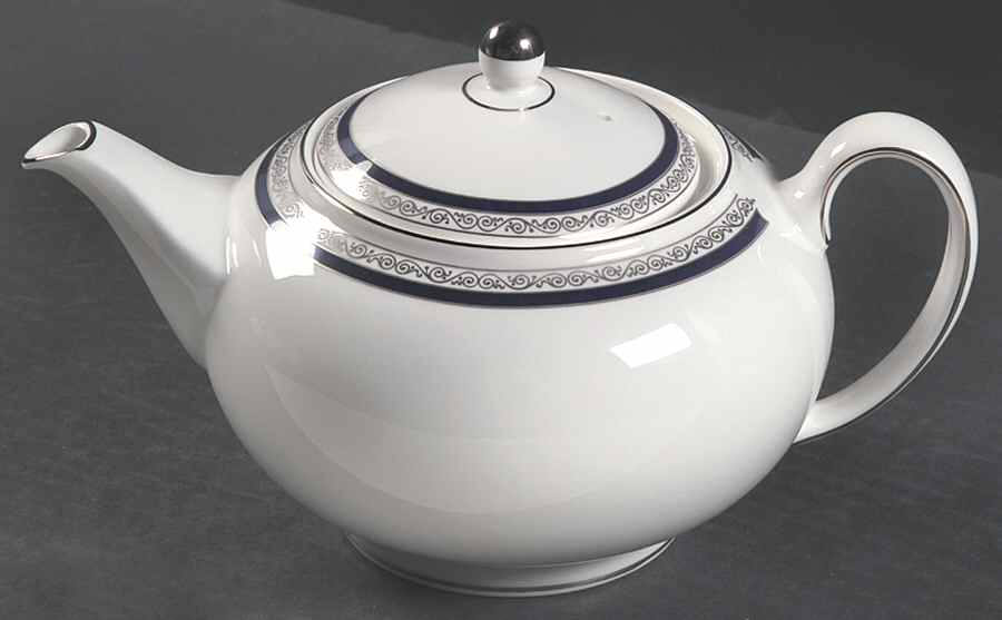 Seville Teapot & Lid by Wedgwood-1