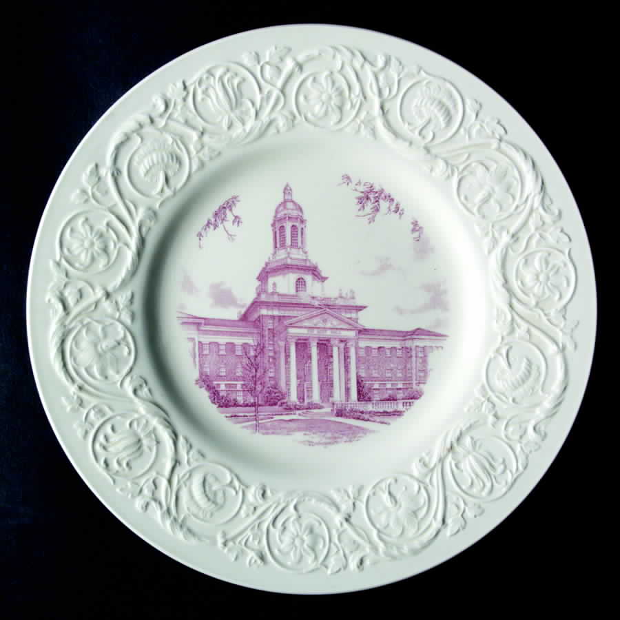 Baylor University Mulberry Dinner Plate by Wedgwood-1