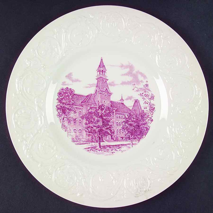 Baylor University Mulberry Dinner Plate by Wedgwood-1