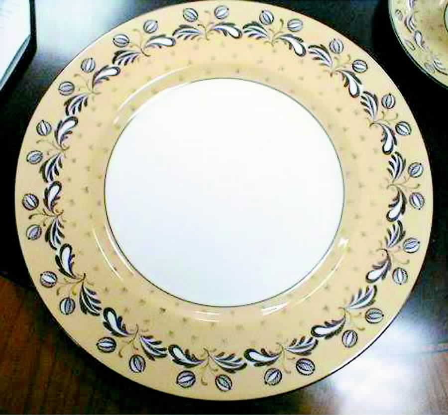 Gooseberry Dinner Plate by Wedgwood-1
