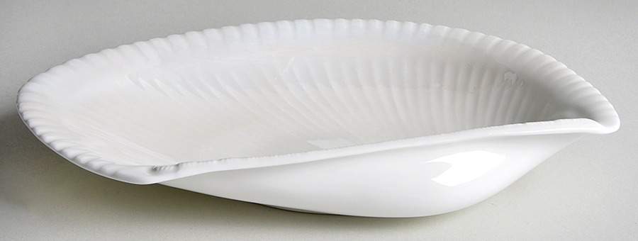 Nautilus Lustre Low Comport by Wedgwood-1
