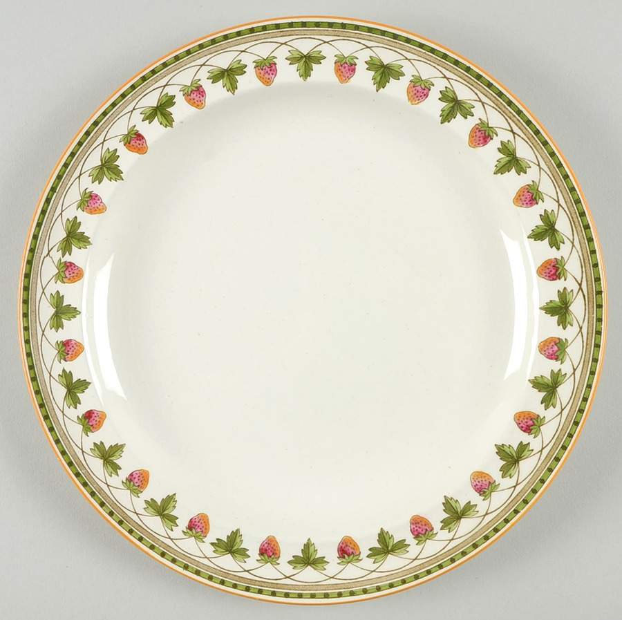 Strawberry Fruit Luncheon Plate by Wedgwood-1