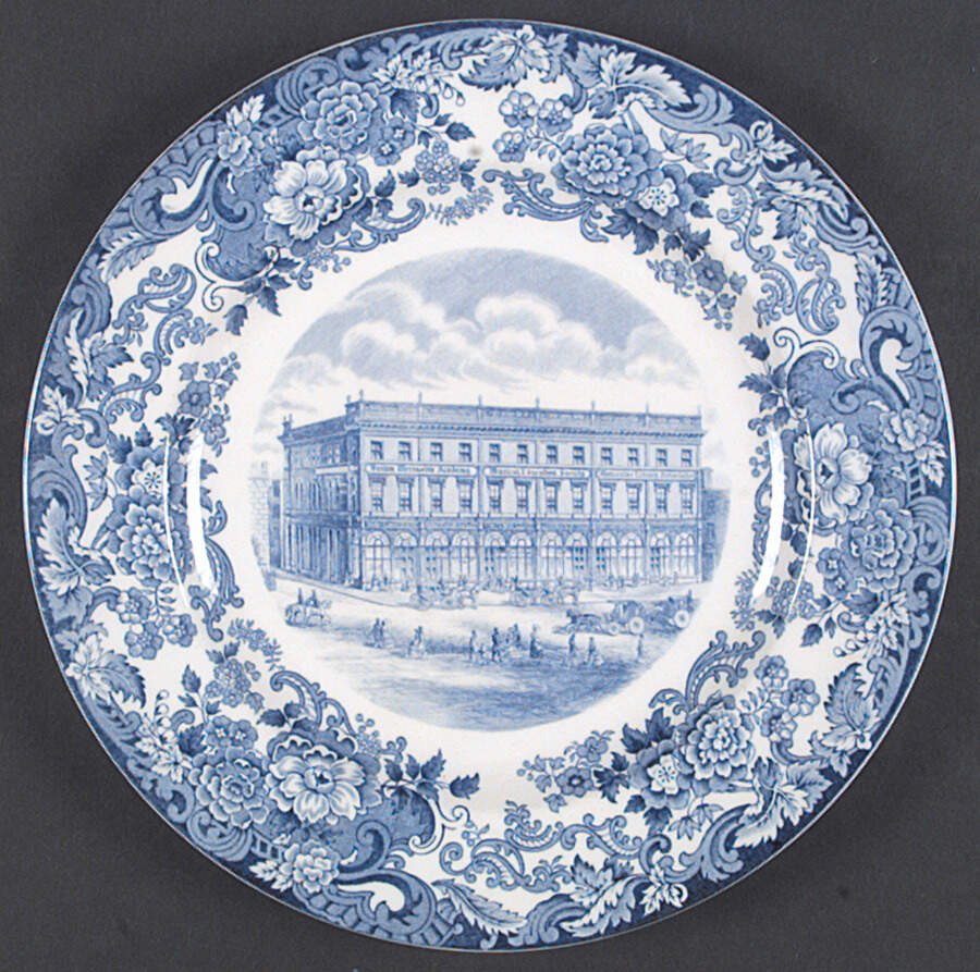 Massachusetts Institute of Tech Blue Dinner Plate by Wedgwood-1