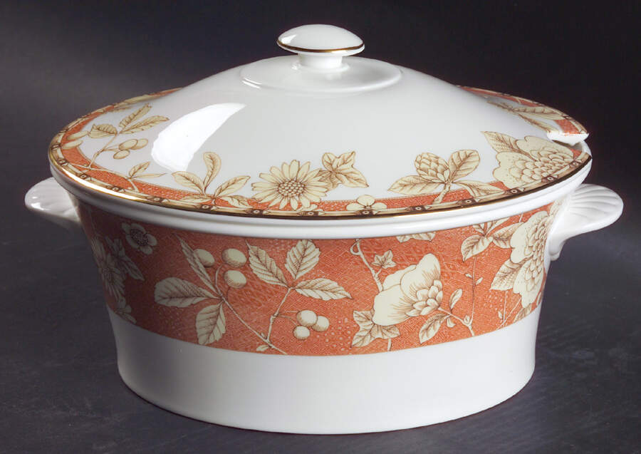 Frances Tureen &  Lid by Wedgwood-1