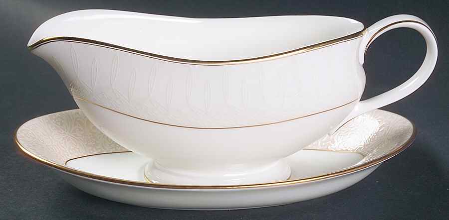 Charlemont Court Gravy Boat & Underplate by Waterford China-1