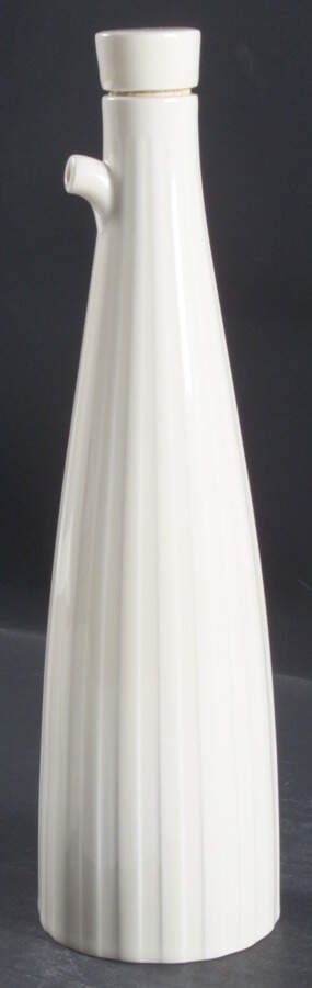 Weekday Weekend Dysart(Cream) Oil Cruet and Stopper by Wedgwood-1