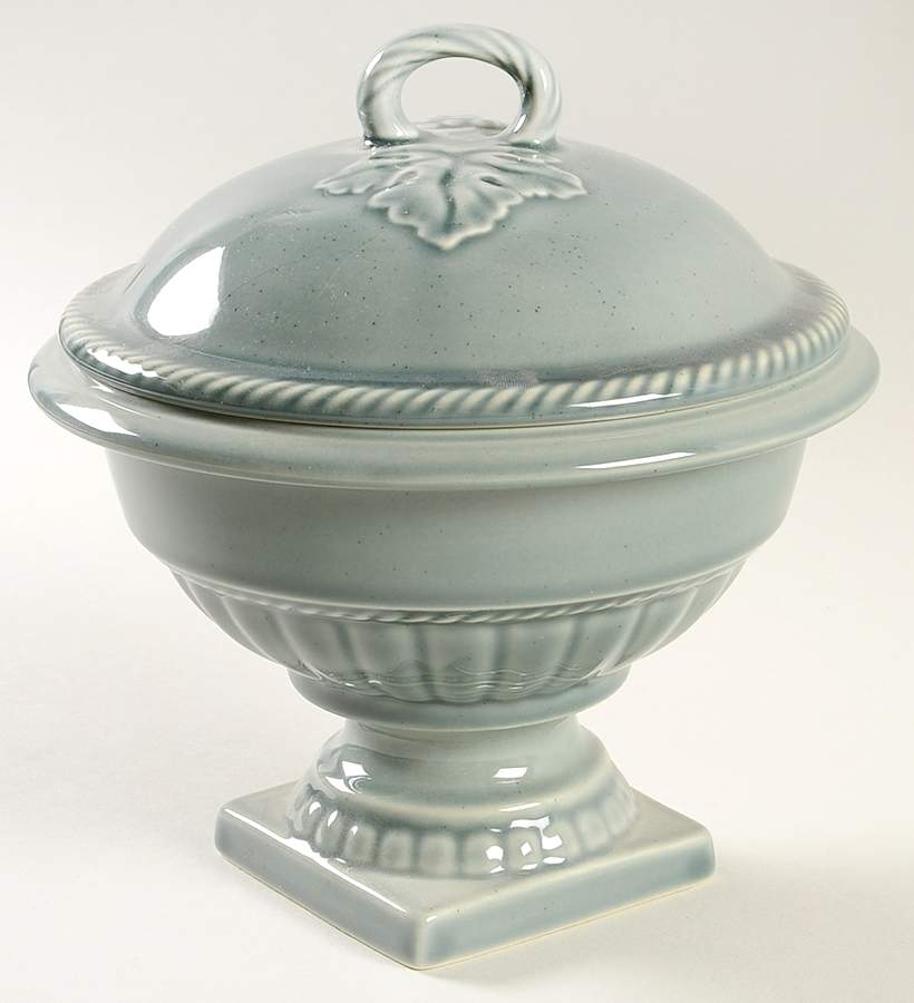 English Terrace Foliage Small Candy Box by Wedgwood-1