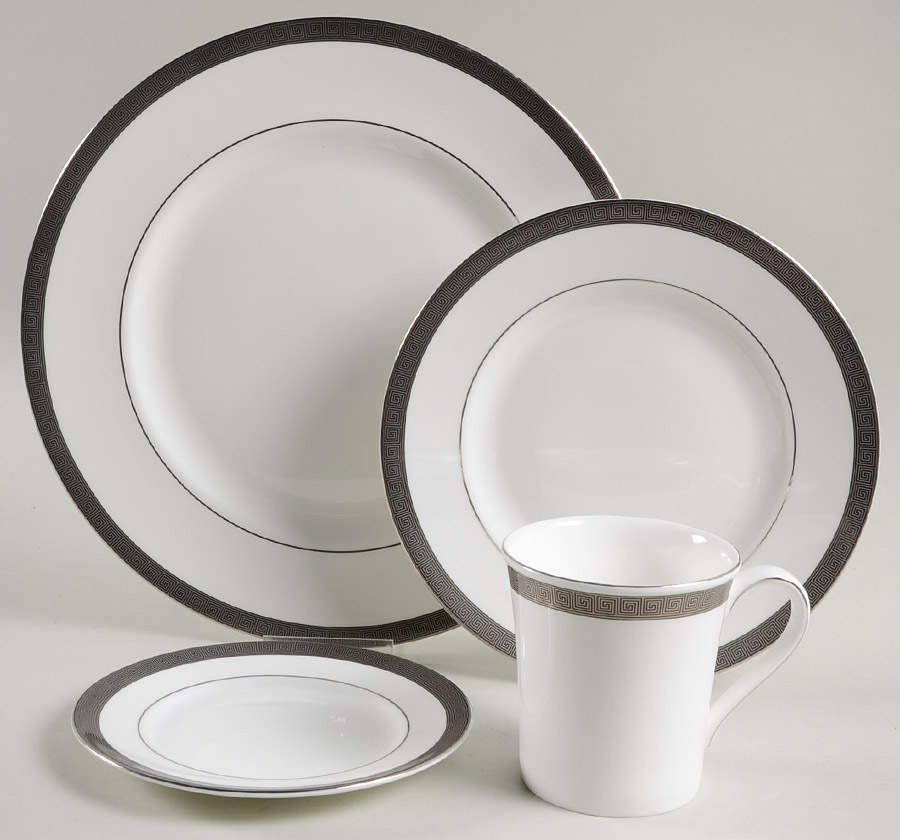 Metropolis 4 Piece Place Setting by Wedgwood-1