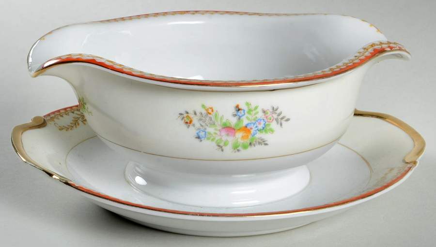 WEX5 Gravy Boat with Attached Underplate by Wexford-1