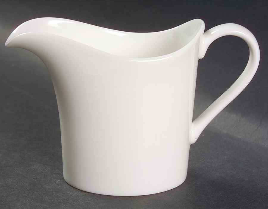 Grand Gourmet Creamer by Wedgwood-1