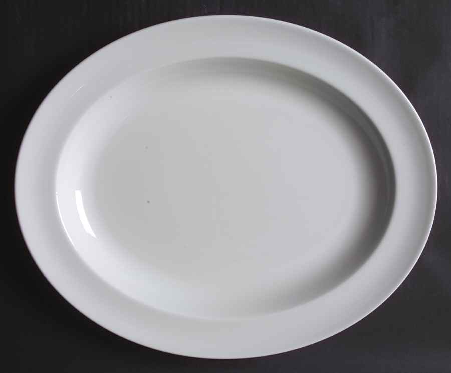 Grand Gourmet 14" Oval Serving Platter by Wedgwood-1