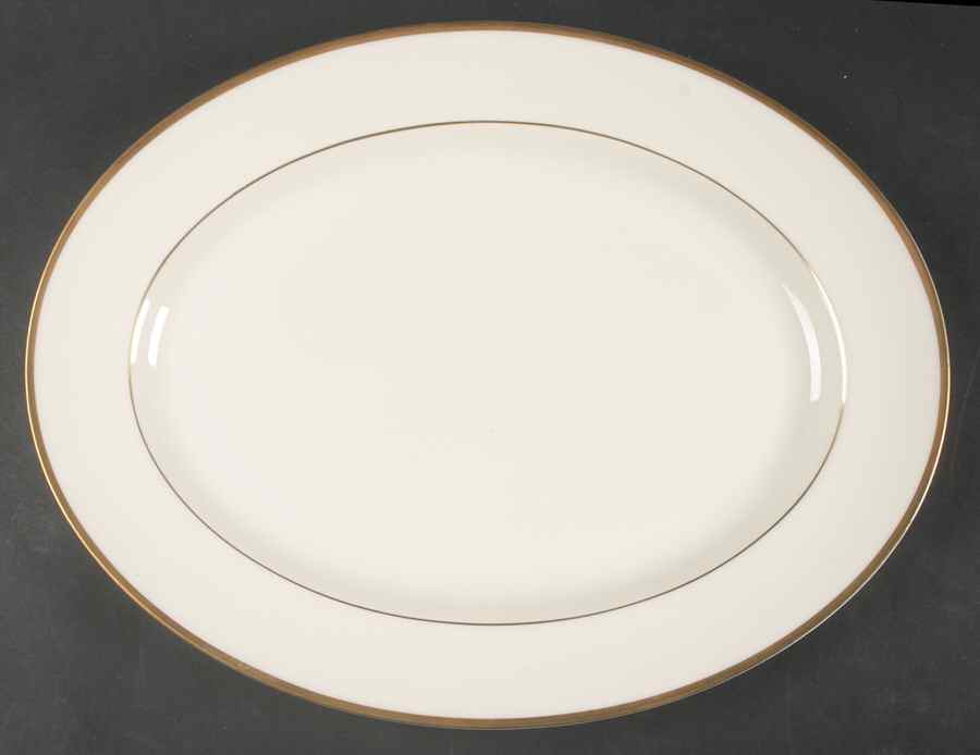 Majesty Gold 15" Oval Serving Platter by Wedgwood-1