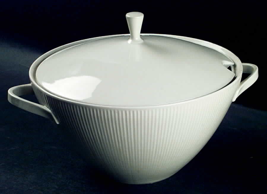 WIG330 Tureen &  Lid by Winterling - Bavaria-1