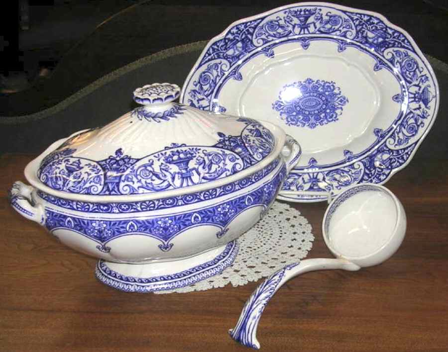 Queen Charlotte Blue Oval Tureen & Lid w/Ladle & Underplate by Wedgwood-1