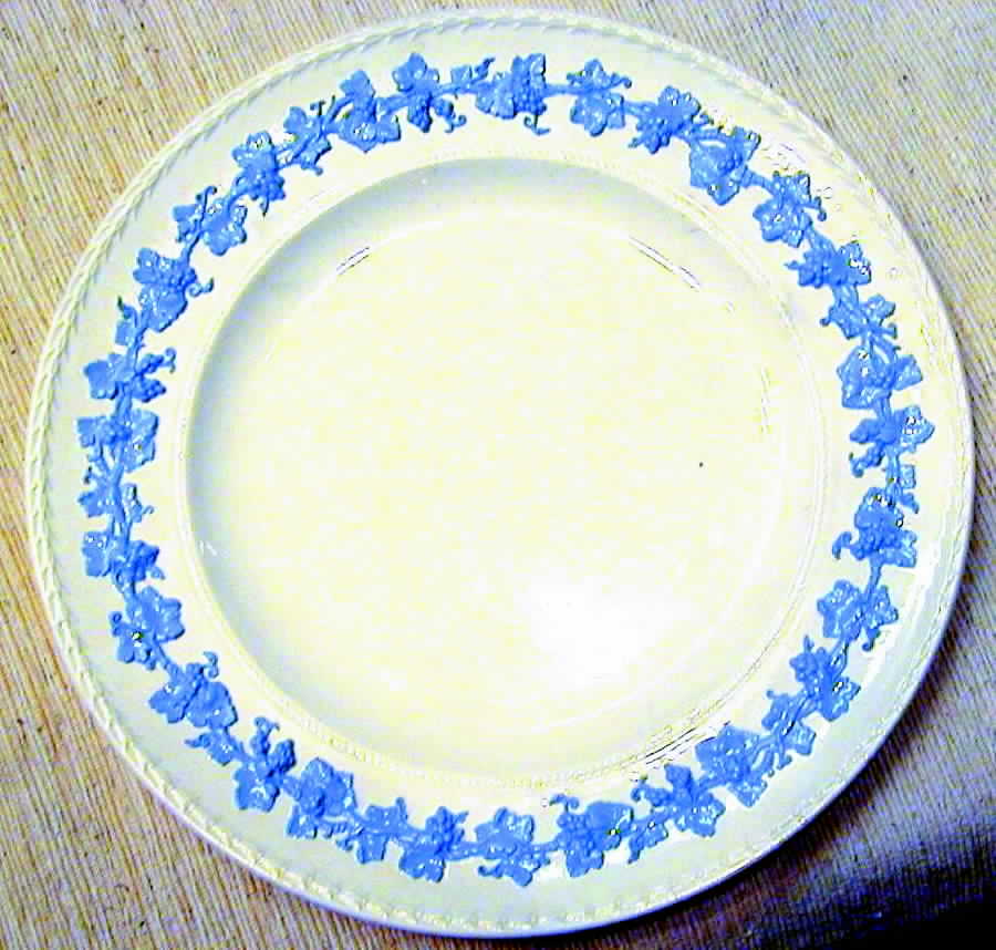 WW138 Dinner Plate by Wedgwood-1