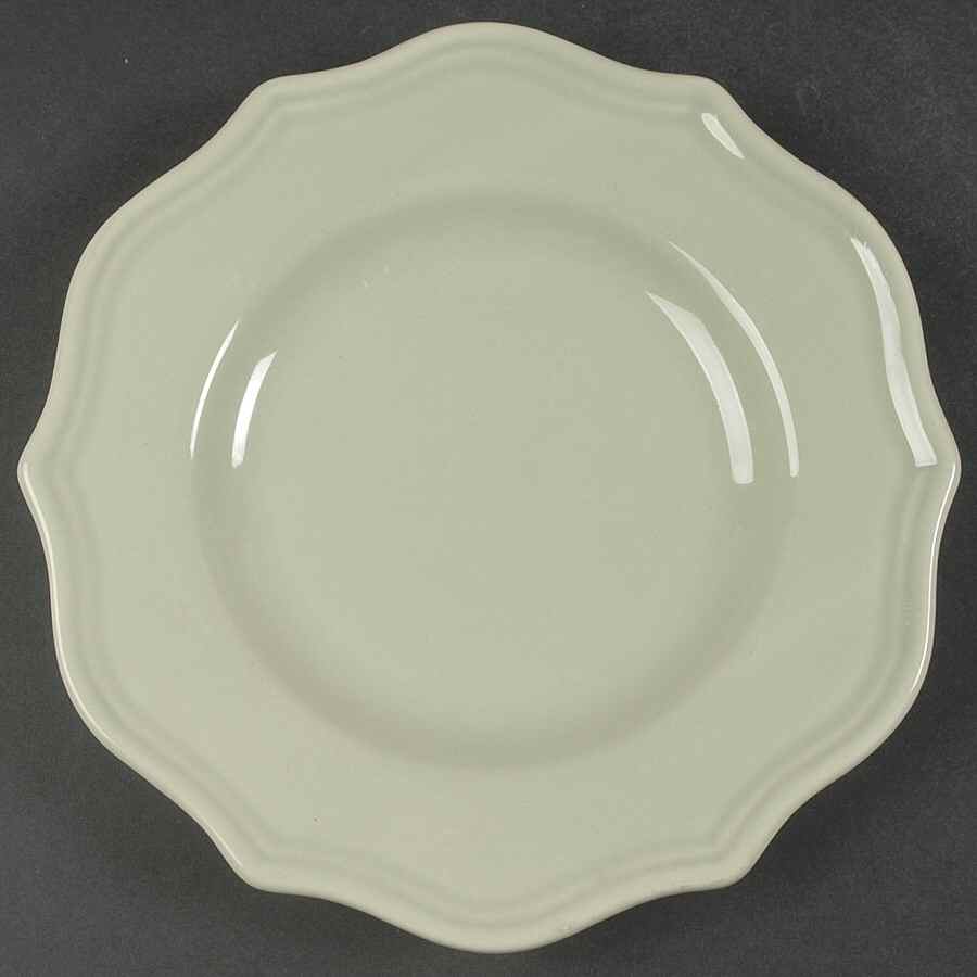 Manosque Light Green Salad Plate by Williams-Sonoma-1