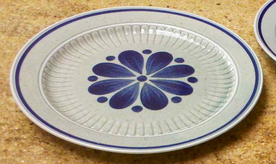 WIG342 Dinner Plate by Winterling - Bavaria-1