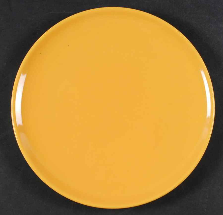 Fun Factory Yellow (Germany) Coupe Dinner Plate by Waechtersbach-1