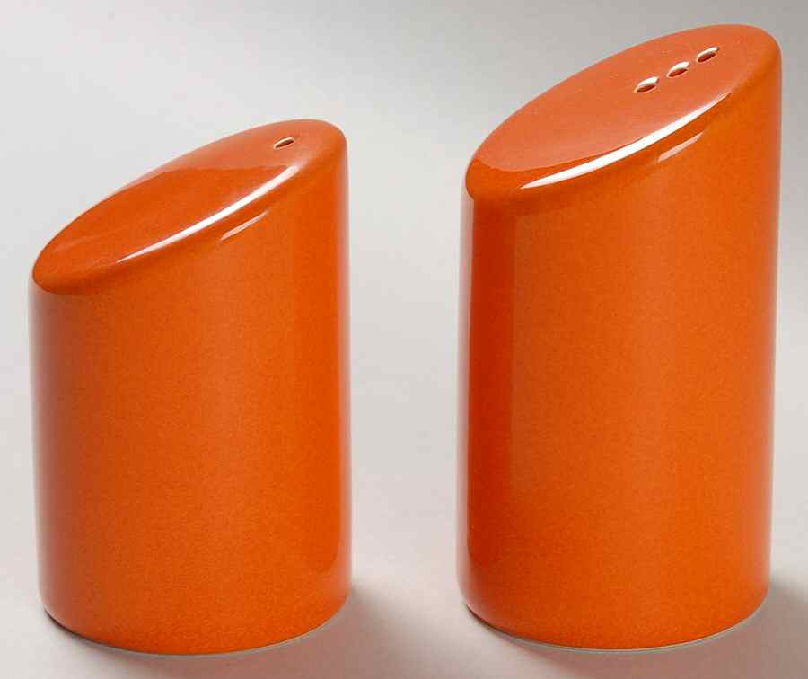 Fun Factory Freestyle Orange (Germany) Salt & Pepper Set by Waechtersbach-1