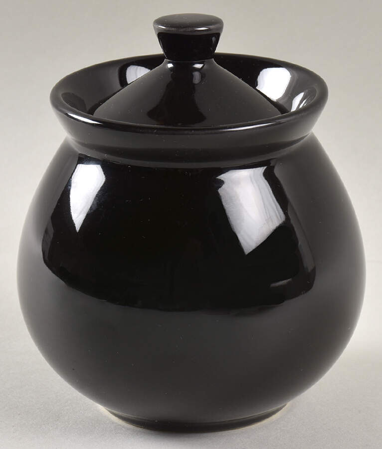 Fun Factory Freestyle Black (Germany) Sugar Bowl & Lid by Waechtersbach-1