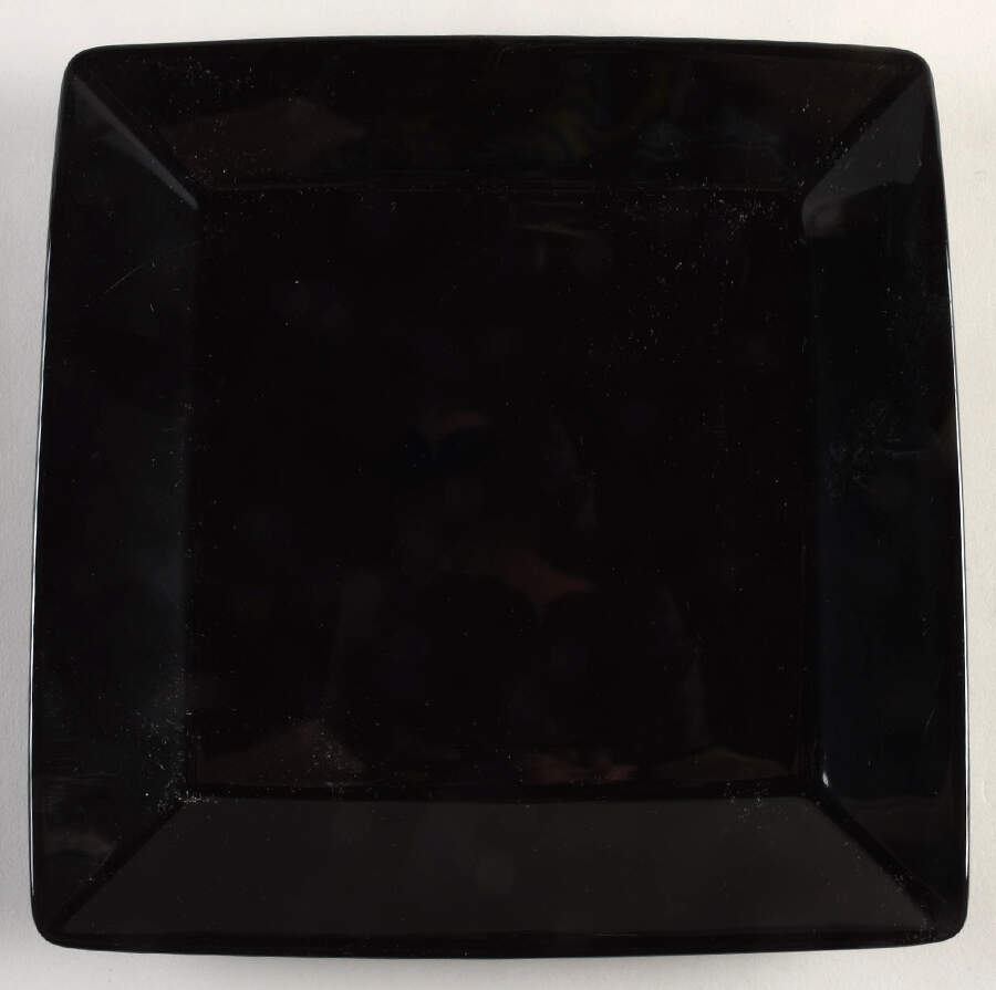Fun Factory Freestyle Black (Germany) Square Dinner Plate by Waechtersbach-1