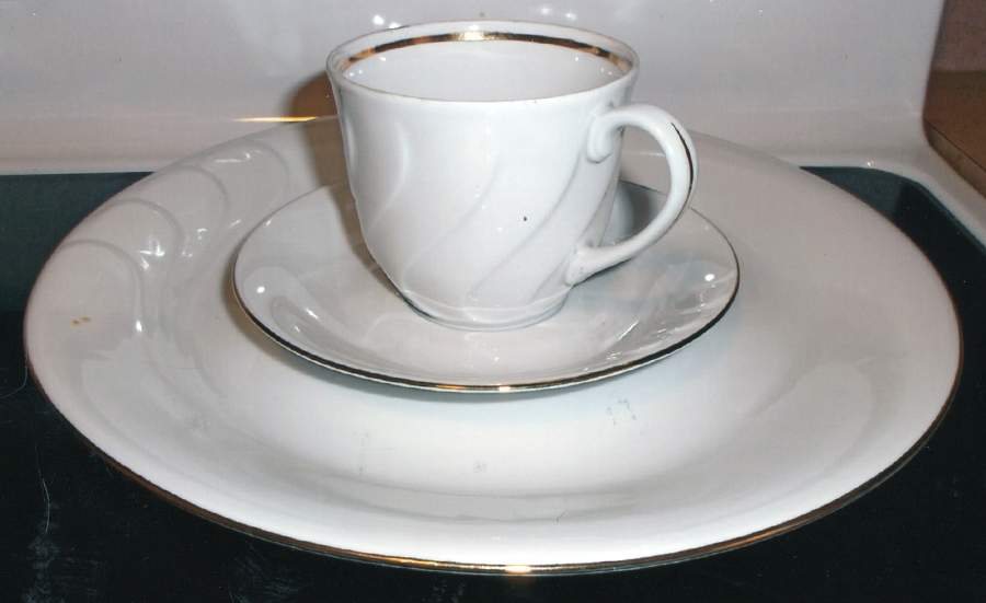 WAV18 Flat Cup & Saucer Set by Wawel-1