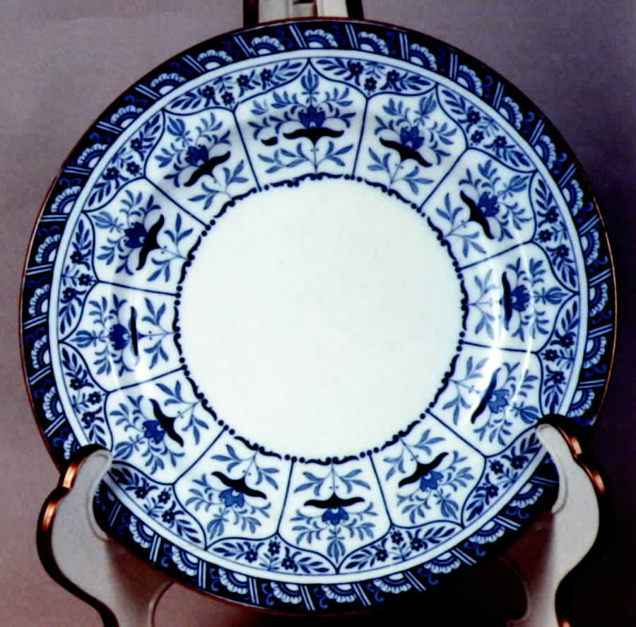 WW143 Dinner Plate by Wedgwood-1