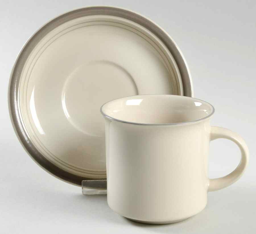 Gris Flat Cup & Saucer Set by Westminster (Japan)-1