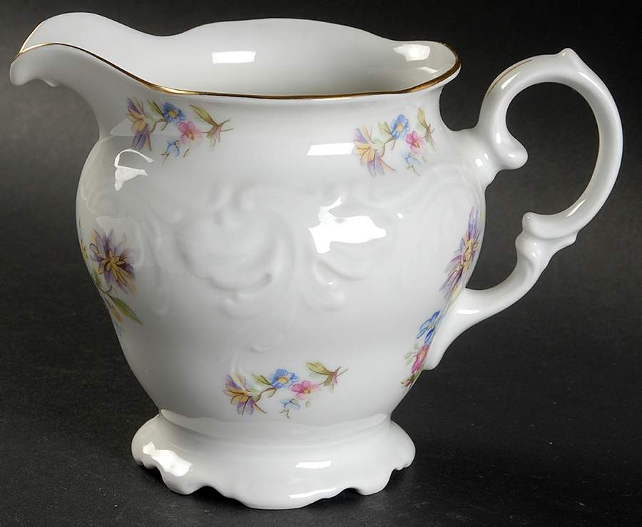 WLB28 Creamer by Walbrzych-1