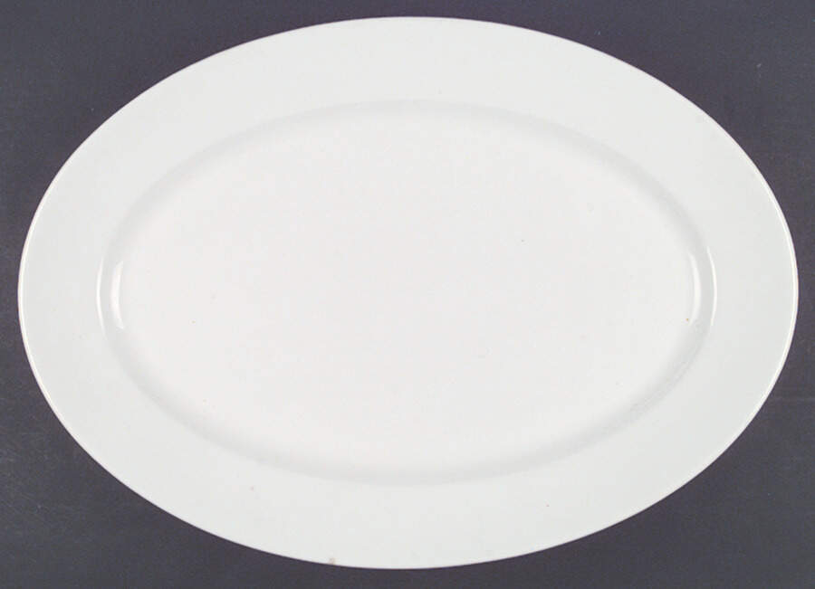 WAR68 14" Oval Serving Platter by Warwick-1