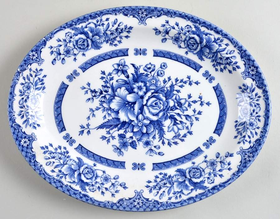 Kew Blue 11" Oval Serving Platter by Wood & Sons-1
