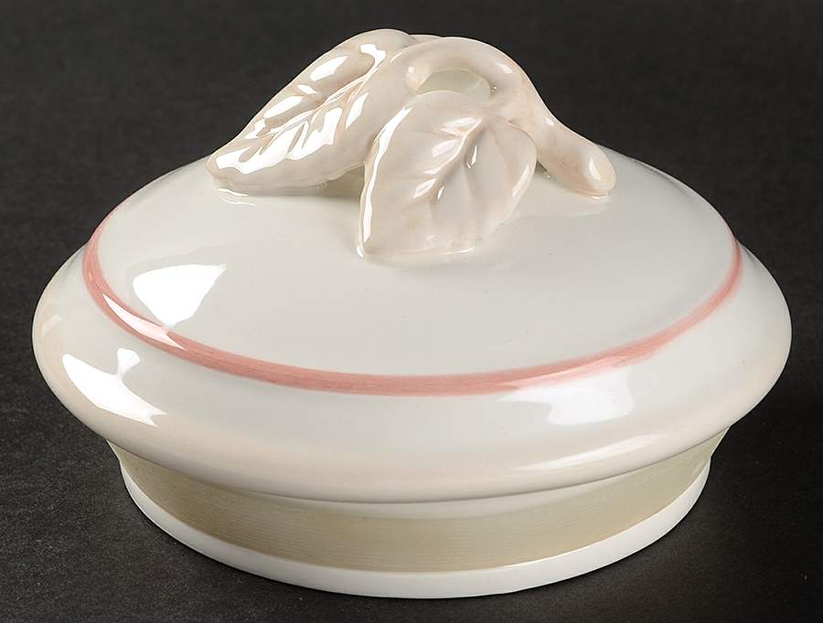 Norfolk Rose Lid for Large Canister by Waverly-1