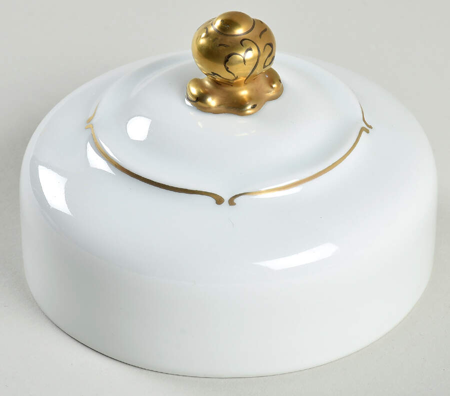 WAV19 Lid for Round Butter by Wawel-1