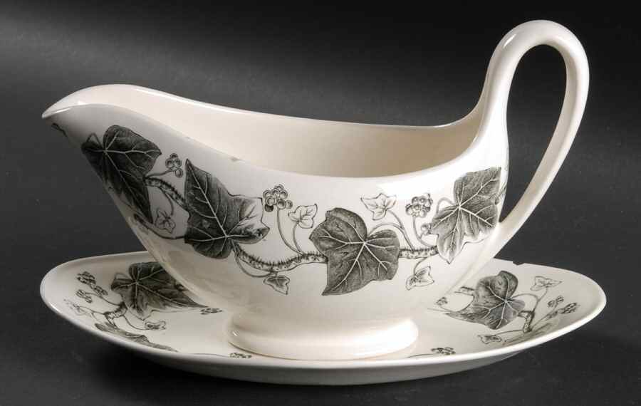 Napoleon Ivy Black Gravy Boat & Underplate (Relish/Butter) by Wedgwood-1