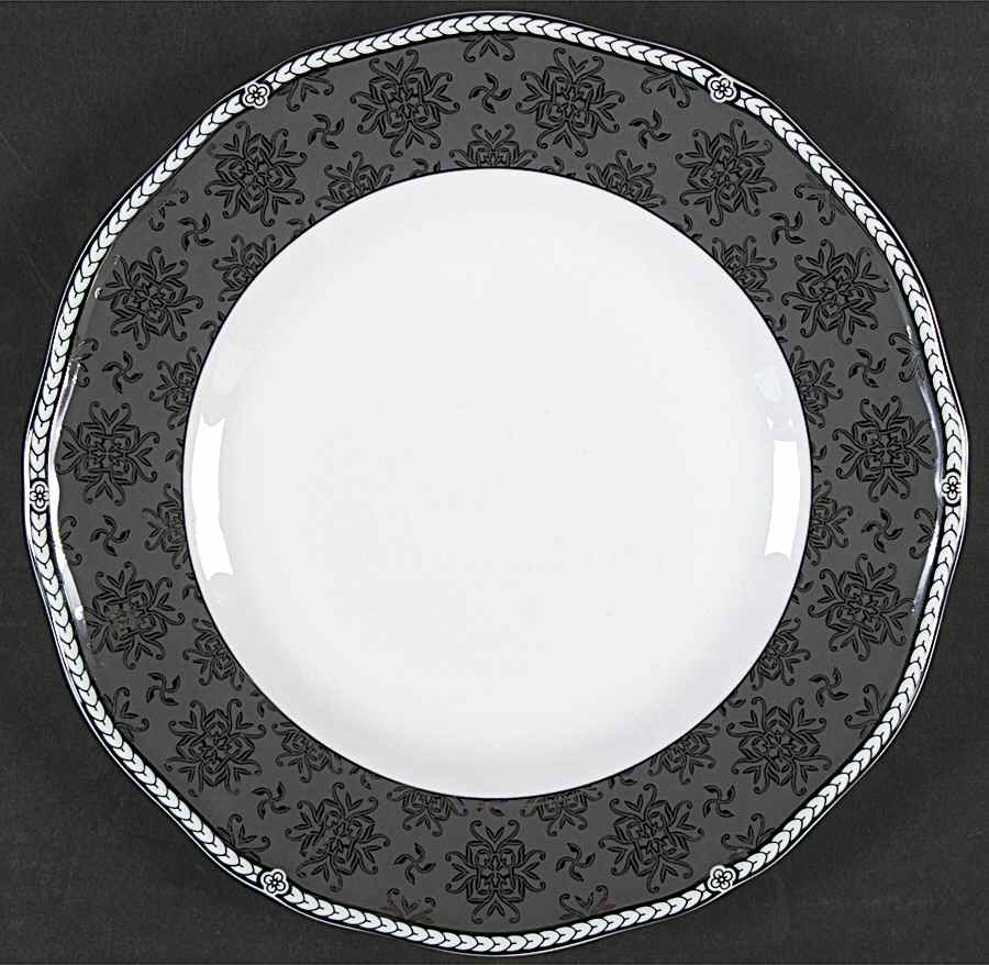 Crown Platinum Accent Luncheon Plate by Wedgwood-1