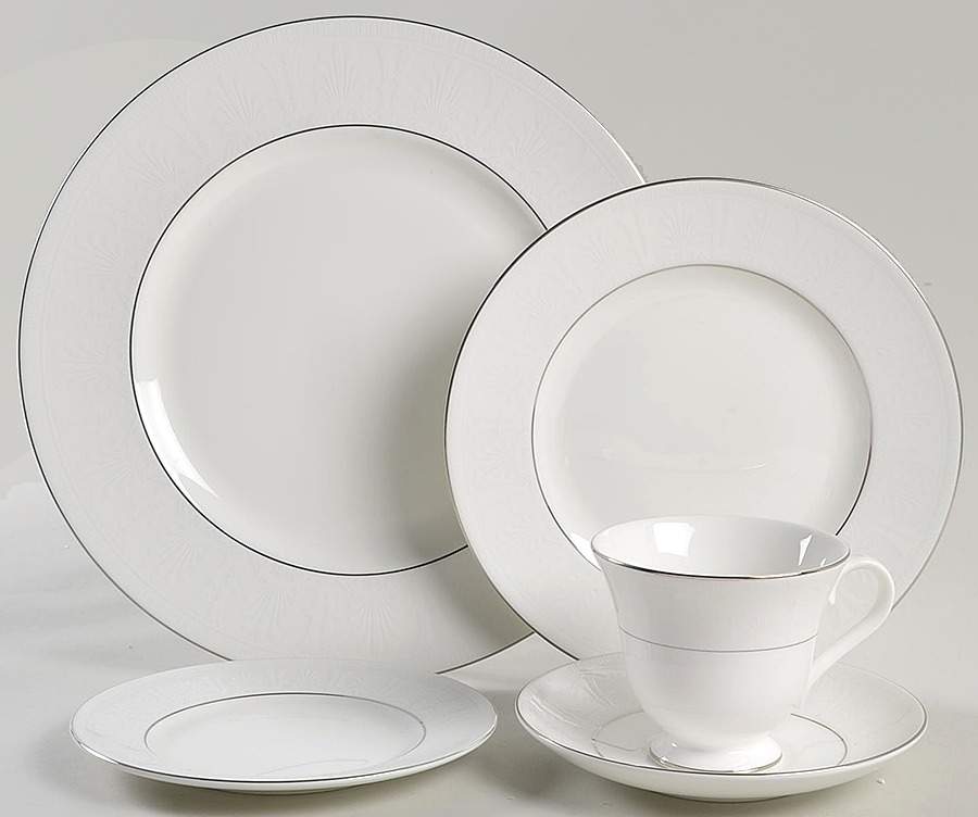 Beresford 2000 5 Piece Place Setting by Wedgwood-1