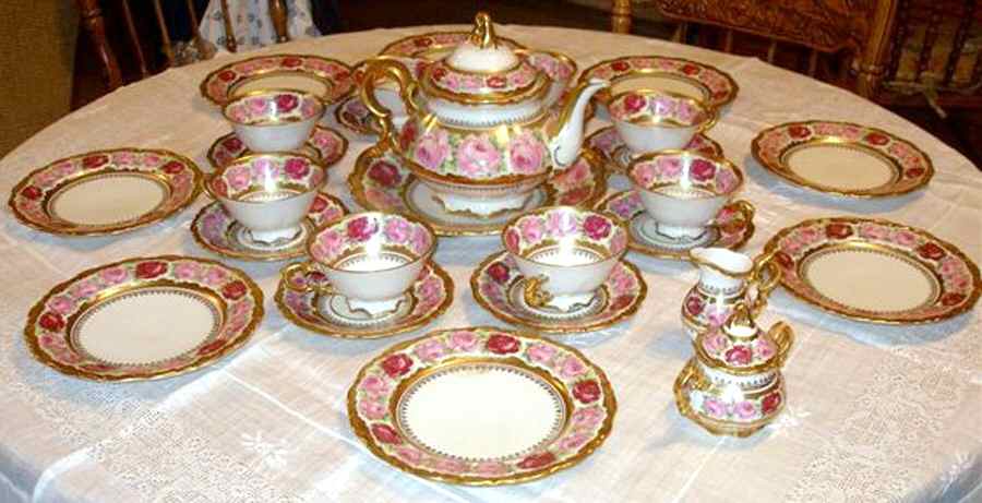 WLD6 Footed Cup & Saucer Set by Waldershof-1