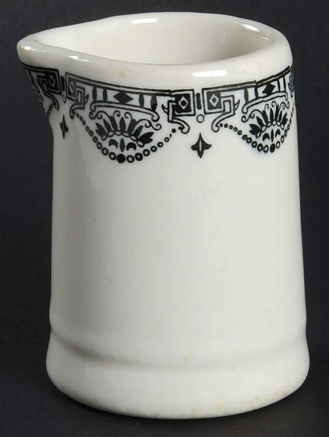 Dakota Creamer by Warwick-1