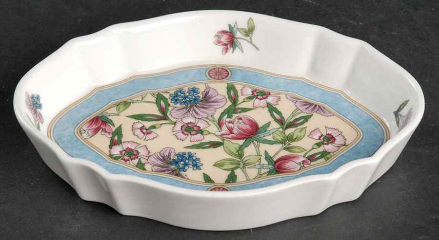 Sarah Silver Tray by Wedgwood-1