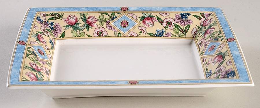 Sarah Rectangular Tray by Wedgwood-1