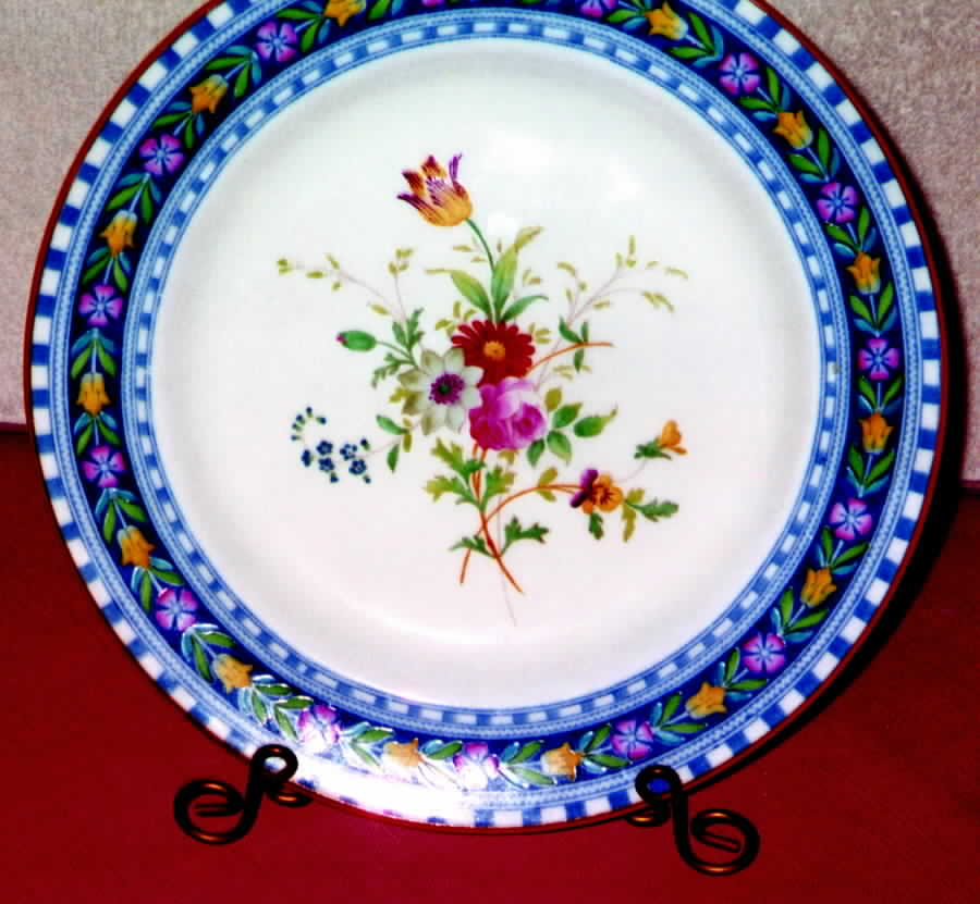 X9676 Luncheon Plate by Wedgwood-1