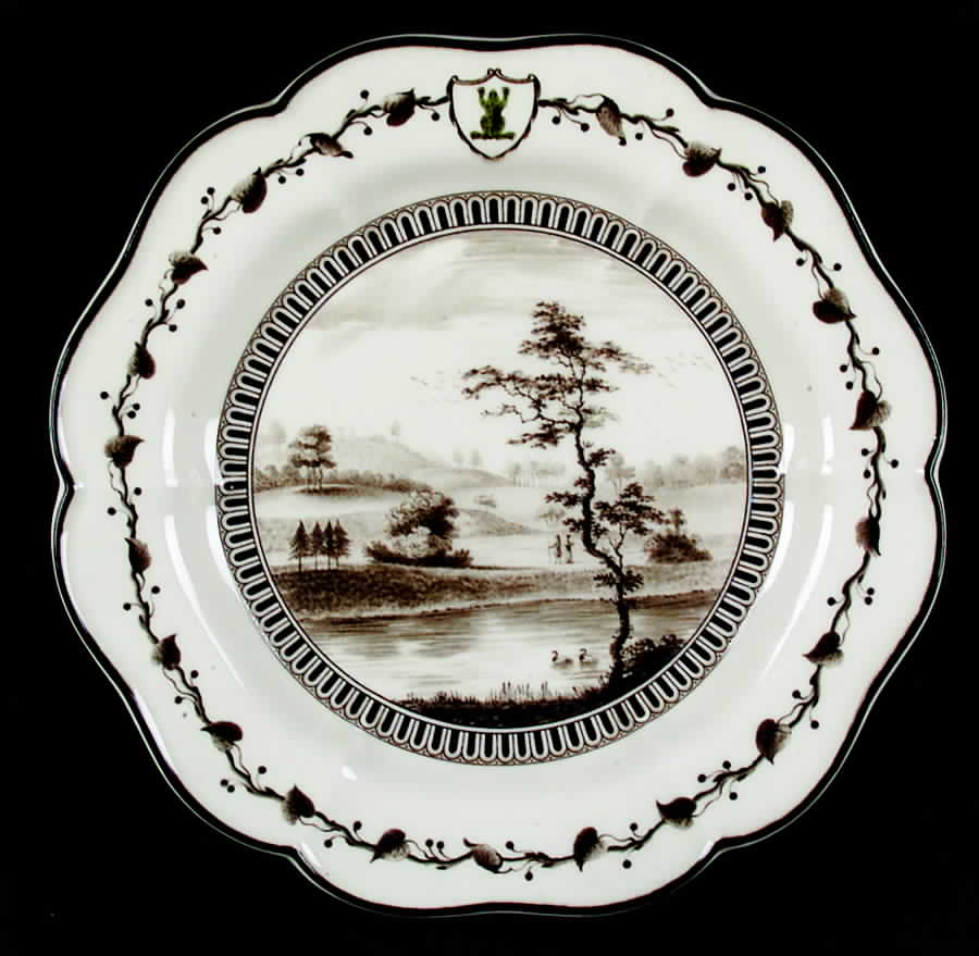 Frog Service Dessert/Pie Plate by Wedgwood-1