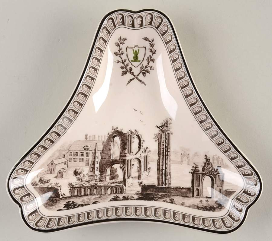 Frog Service Triangular Salad Plate by Wedgwood-1