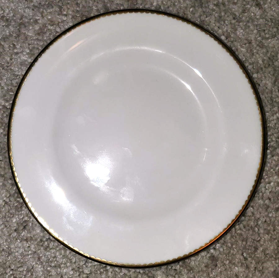 W1587 Dinner Plate by Wedgwood-1