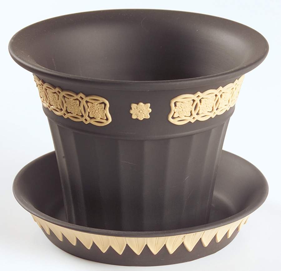 Library Collection Jasperware Cane & Black 4" Flower Pot with Underplate by Wedgwood-1