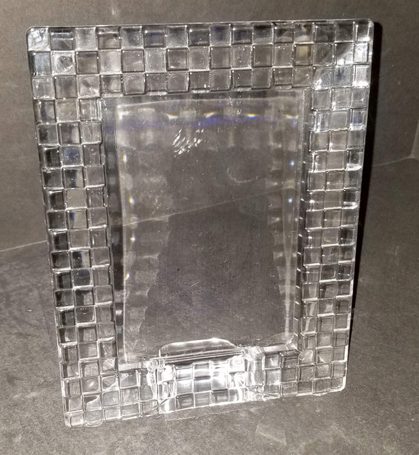 Night and Day White Glass Frame Holds 3 1/2" X 5" by Wedgwood-1